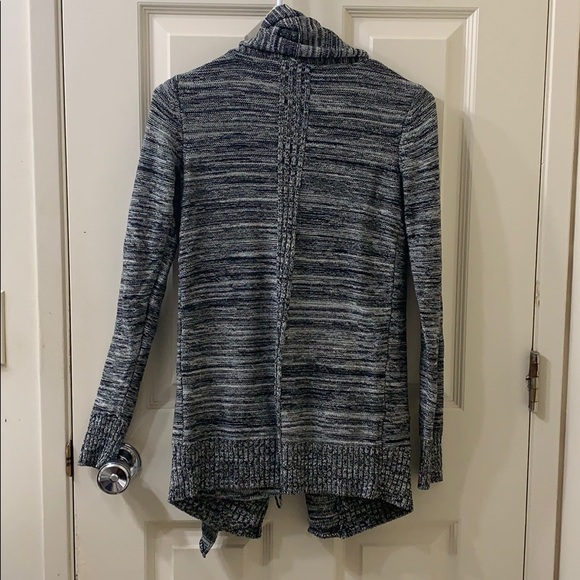 Aritzia Wilfred Flaubert Cardigan - Picture 5 of 5